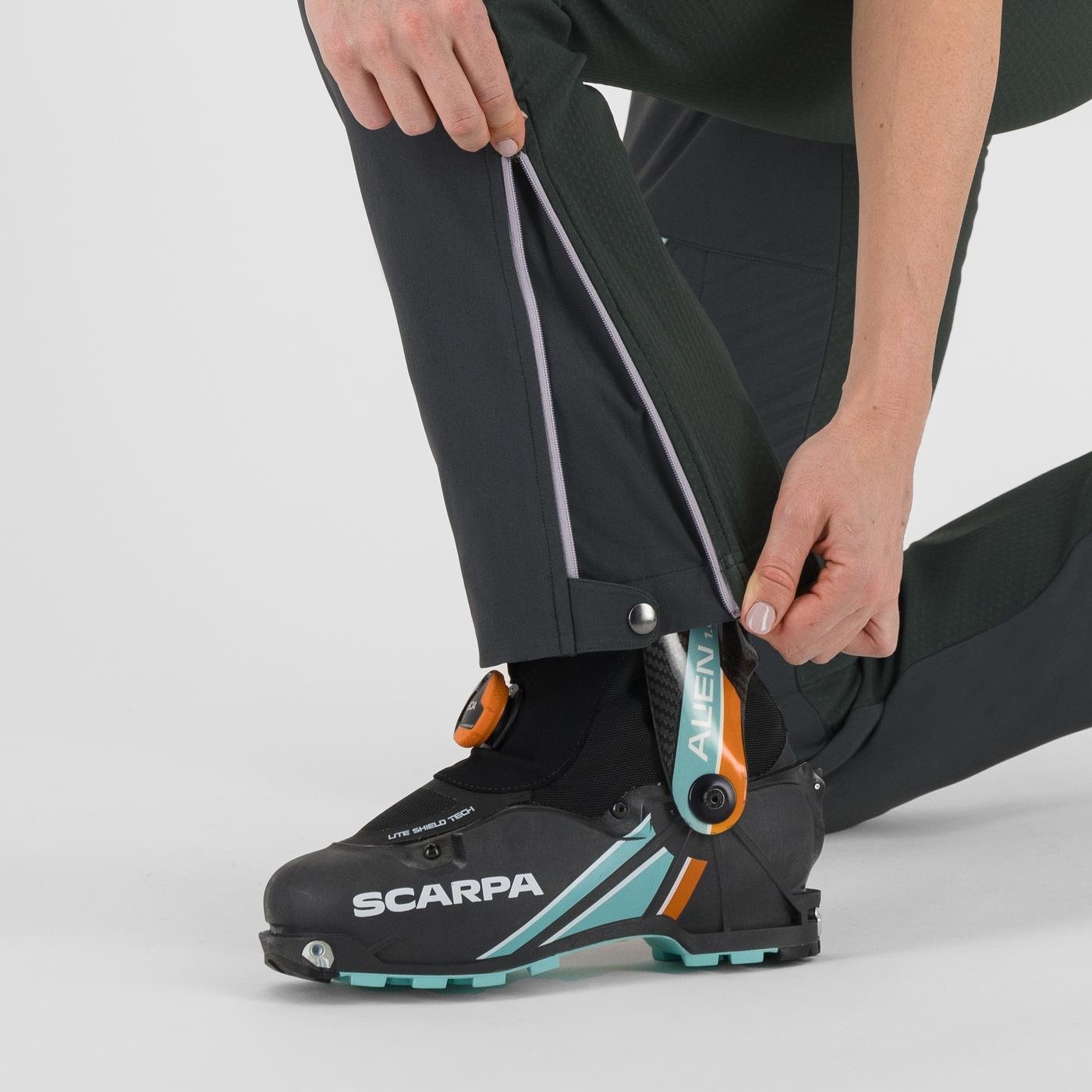 Pantalon ALAGNA PLUS 2.0 W WOODL.GRAY/LAVANDE | 2522070-048 2026