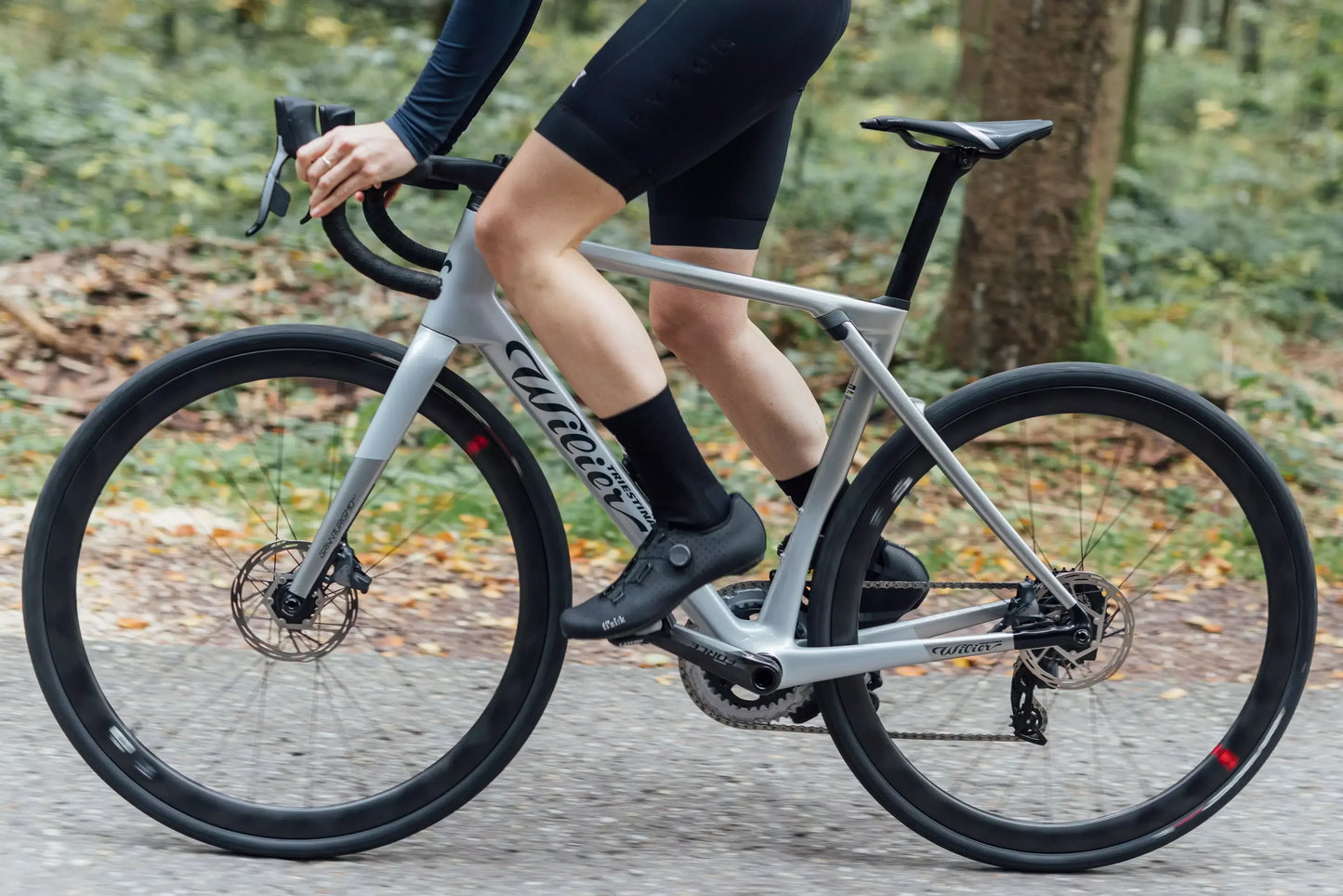 WILIER VÉLO Granturismo SLR + 0 BAR E302IDV SHIMANO DURA ACE Di2 R9270 WILIER SLR38KC