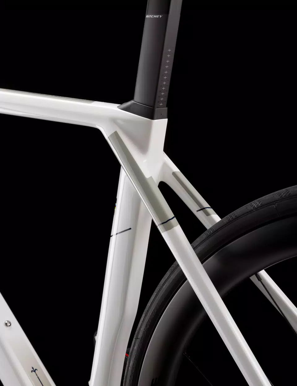 Granturismo SL E640V3S R11 Black Silver Glossy SRAM RIVAL AXS E1 2x12 MICHE SYNTIUM AERO 2026