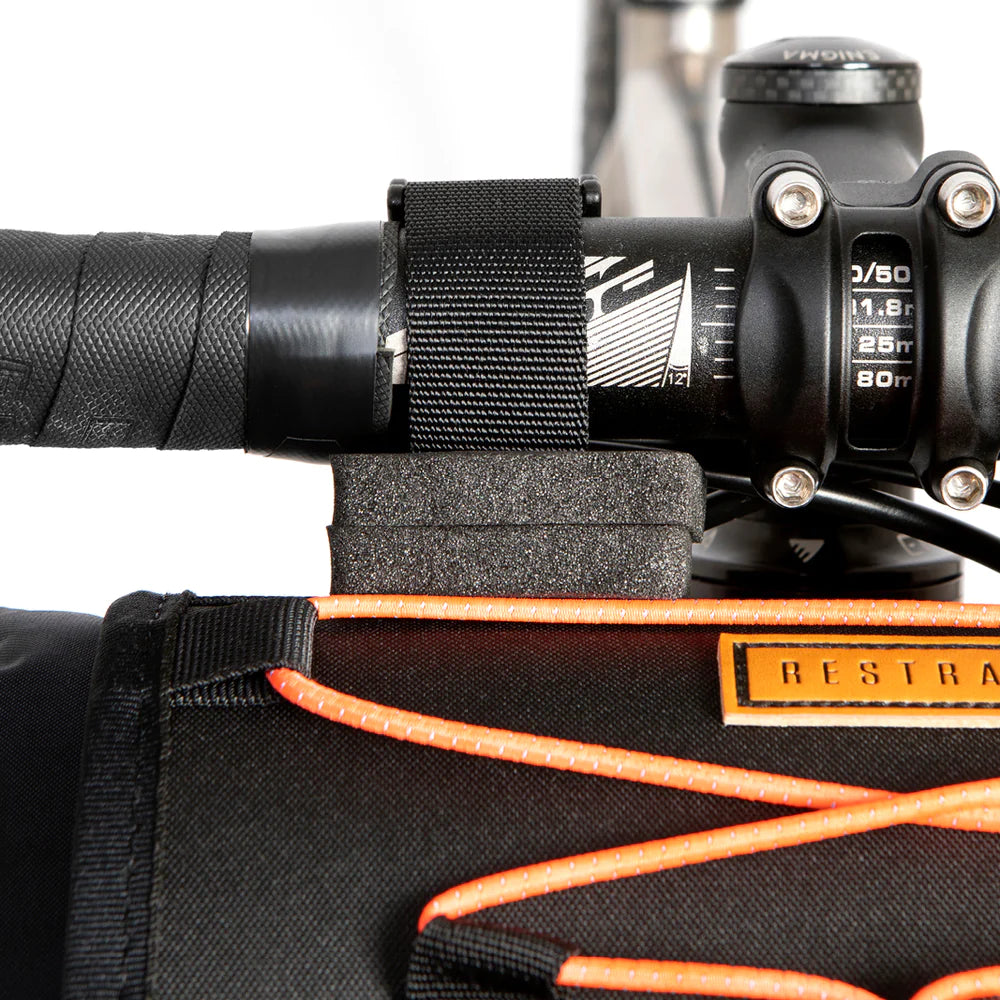 BAG/ BAR BAG - SMALL 14 LITERS BLACK OR ORANGE