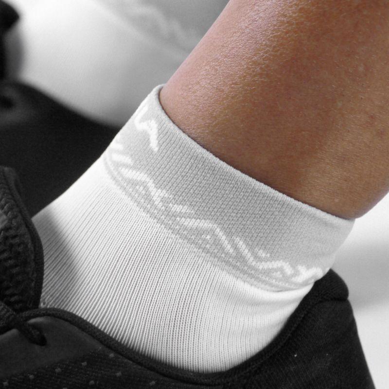 CHAUSSETTES GEOMETRIC SILA - Courtes BLANC / GRIS 2535 A-CHAUSETTES SILA SPORT
