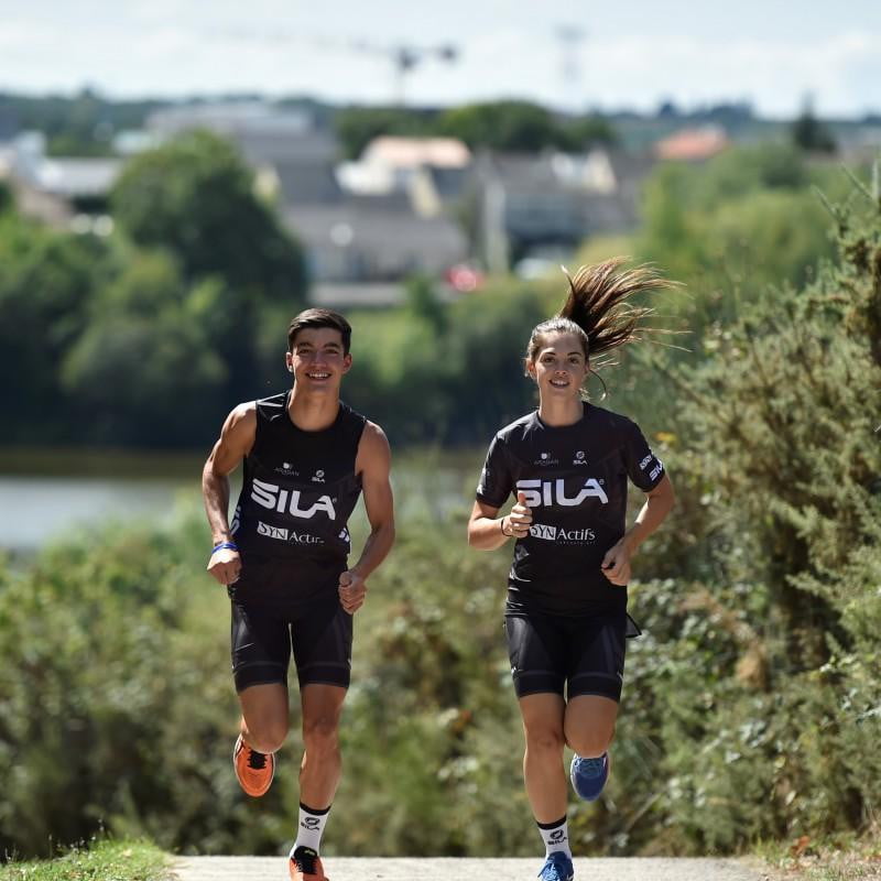 MAILLOT ULTRALIGHT PRO RUNNING SILA TEAM NOIR - Manches courtes 713 V-MAILLOT SILA SPORT