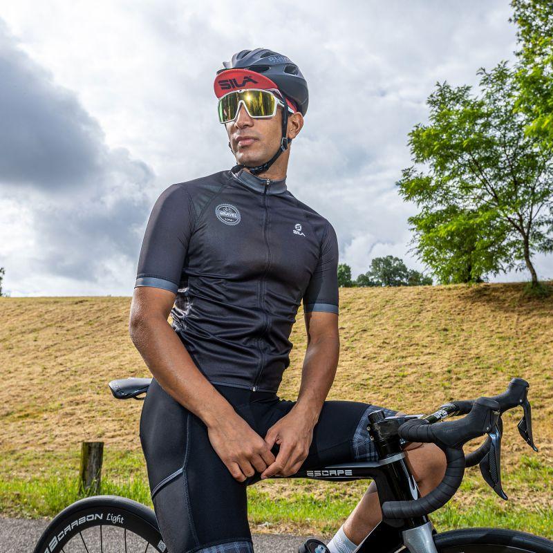 VELO HORS ROUTE  VETEMENTS