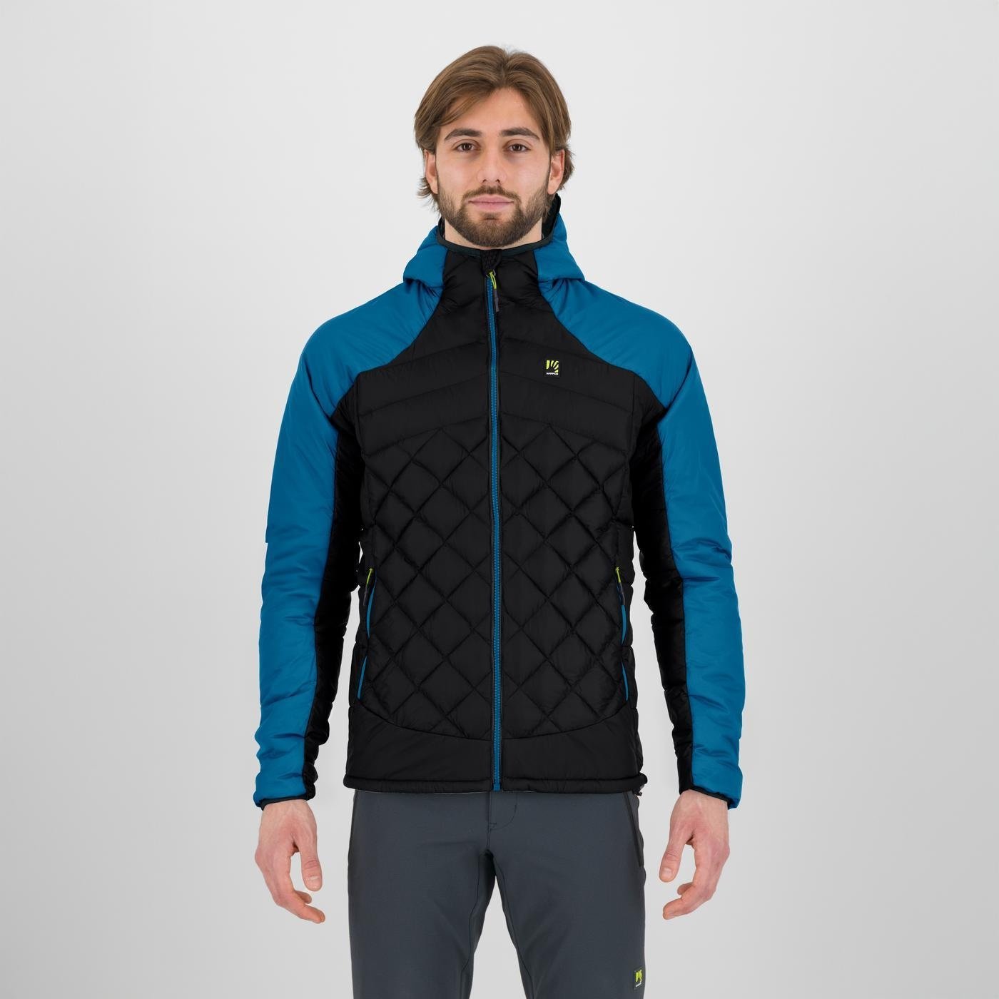 VESTE LASTEI ACTIVE PLUS   EAUX NOIRES/PROFONDES | 2500580-037  2026