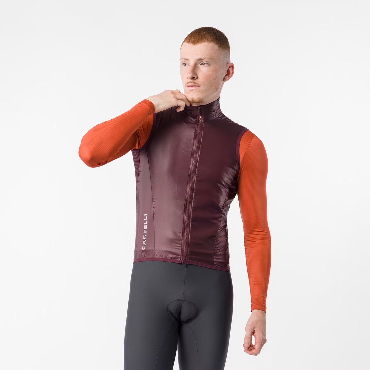 ARIA 2 VEST     DEEP BORDEAUX | 4526048-625    SANS MANCHE 2027