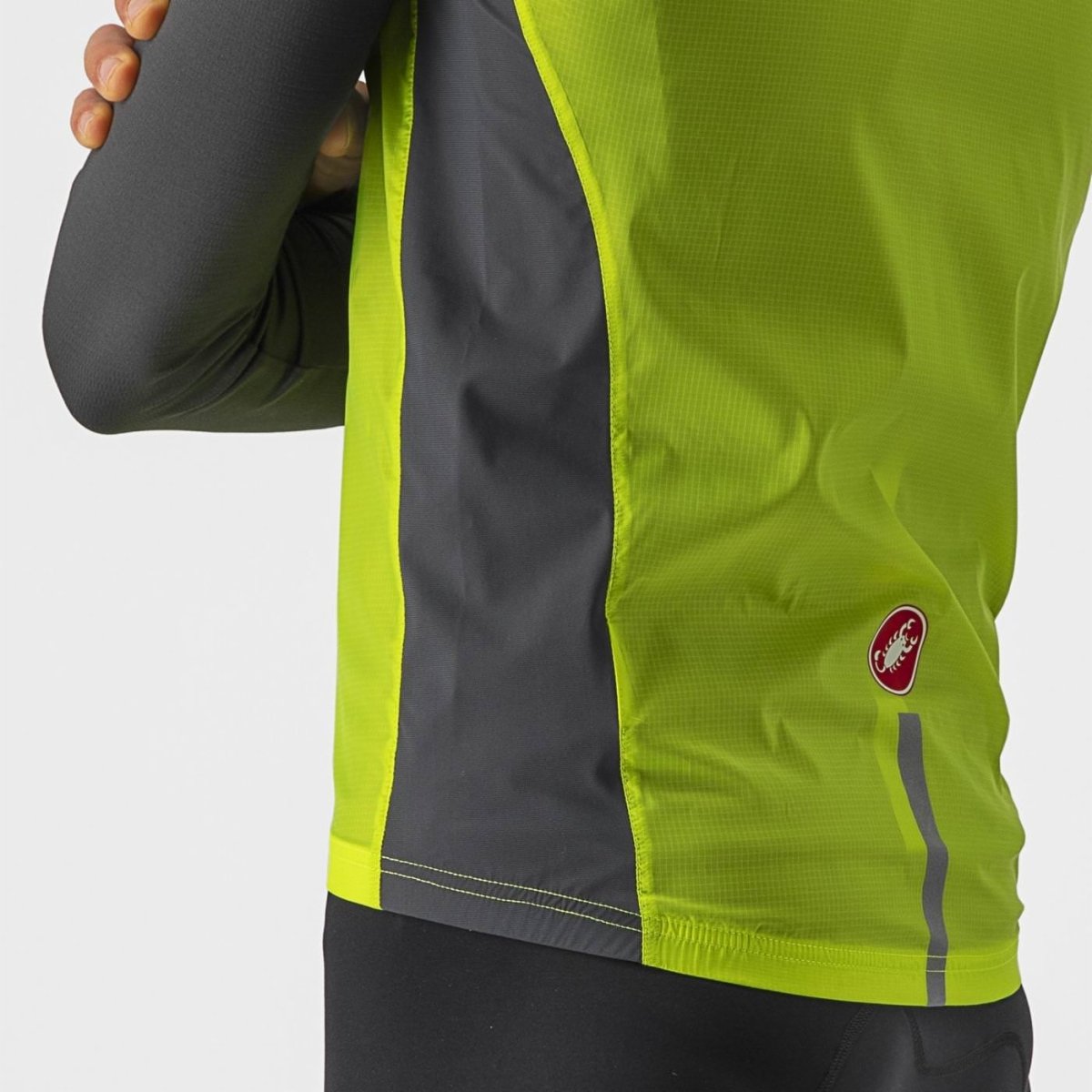 SQUADRA STRETCH VEST   Couleur : ELECTRIC LIME/DARK GRAY  | 4521512-383    2026