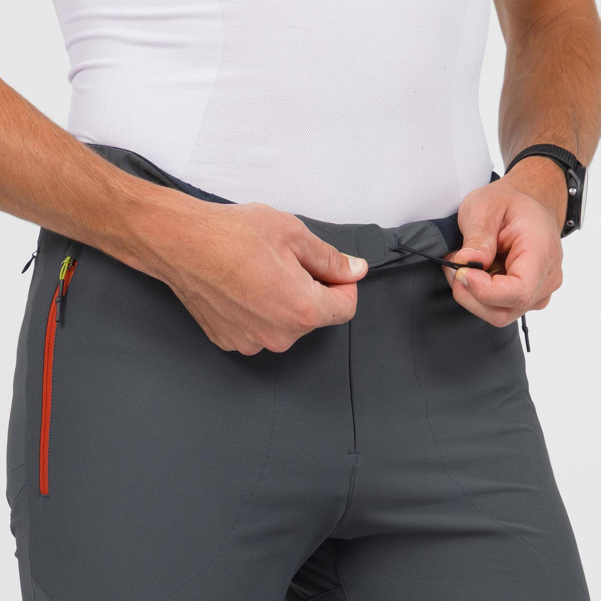 CEVEDALE ADVANCE PANTS  WOODL.GRAY/FIRE | 2521094-300   2026-27