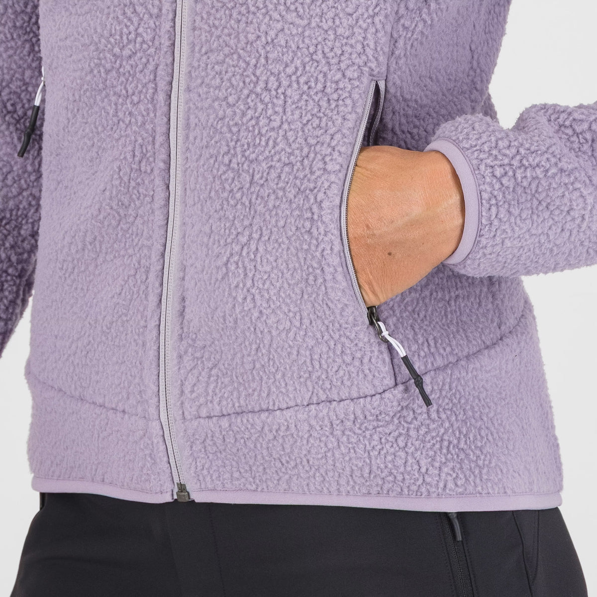 MOIAZZA RÉTRO EN POLAIRE    : LAVANDE | 2532107-048    2026-27