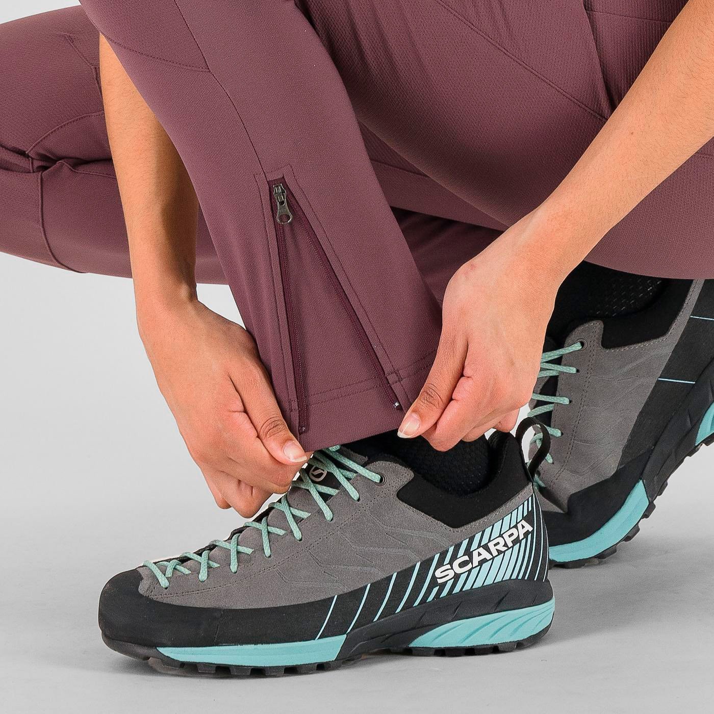 PIETENA W PANTALONS     HUCKLEBERRY | 2501166-031   2026