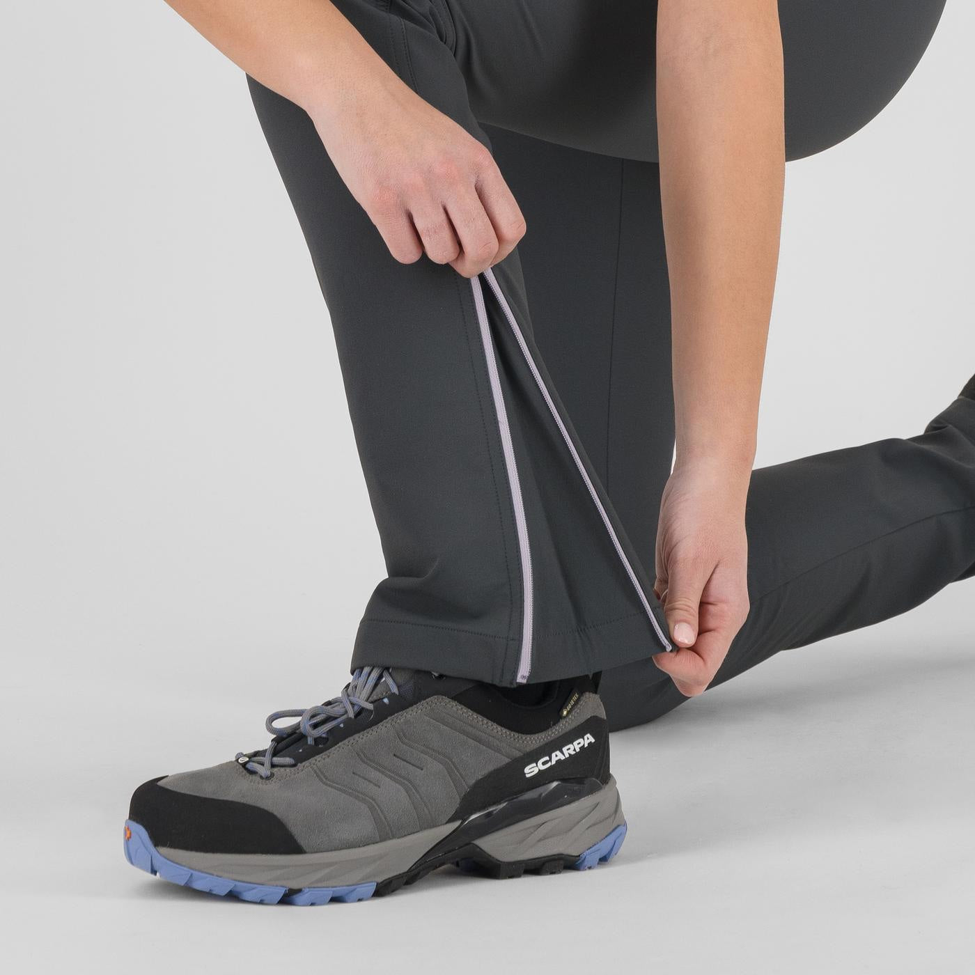 SCARNIA UP W PANTALONS  WOODL.GRAY/LAVANDE | 2522057-048  2026