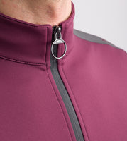 ADAPT MULTI - VESTE    4W250775ADAPTMULT      2025   The model wears a size M.