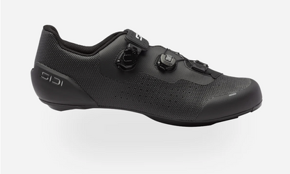 CHAUSSURES SIDI GENIUS  X WYVE     2026   Couleur : noir