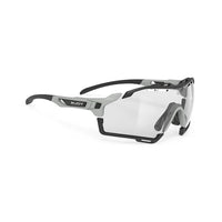 LIGNE DE COUPE/CUTLINE  Couleur : Light Grey Matte Frame with ImpactX Photochromic 2 Laser Black Lenses Black Bumpers