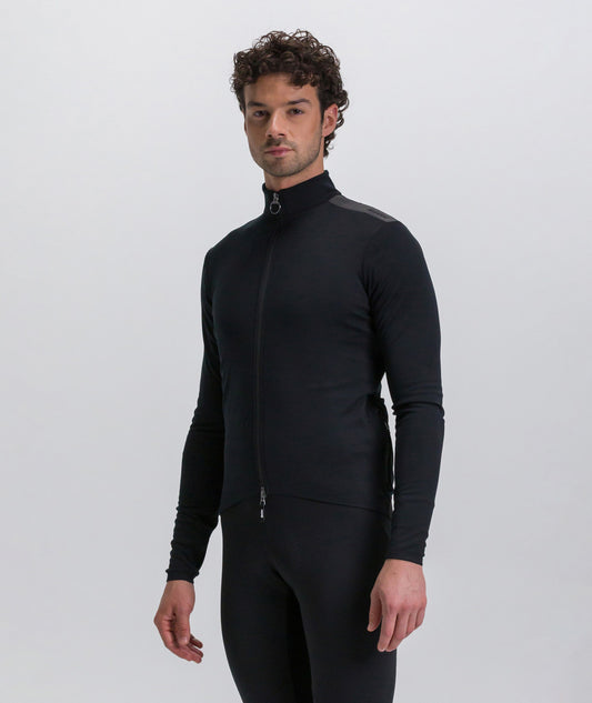 ADAPT MULTI - JACKET 4W250775ADAPTMULT 2025 The model wears a size M.