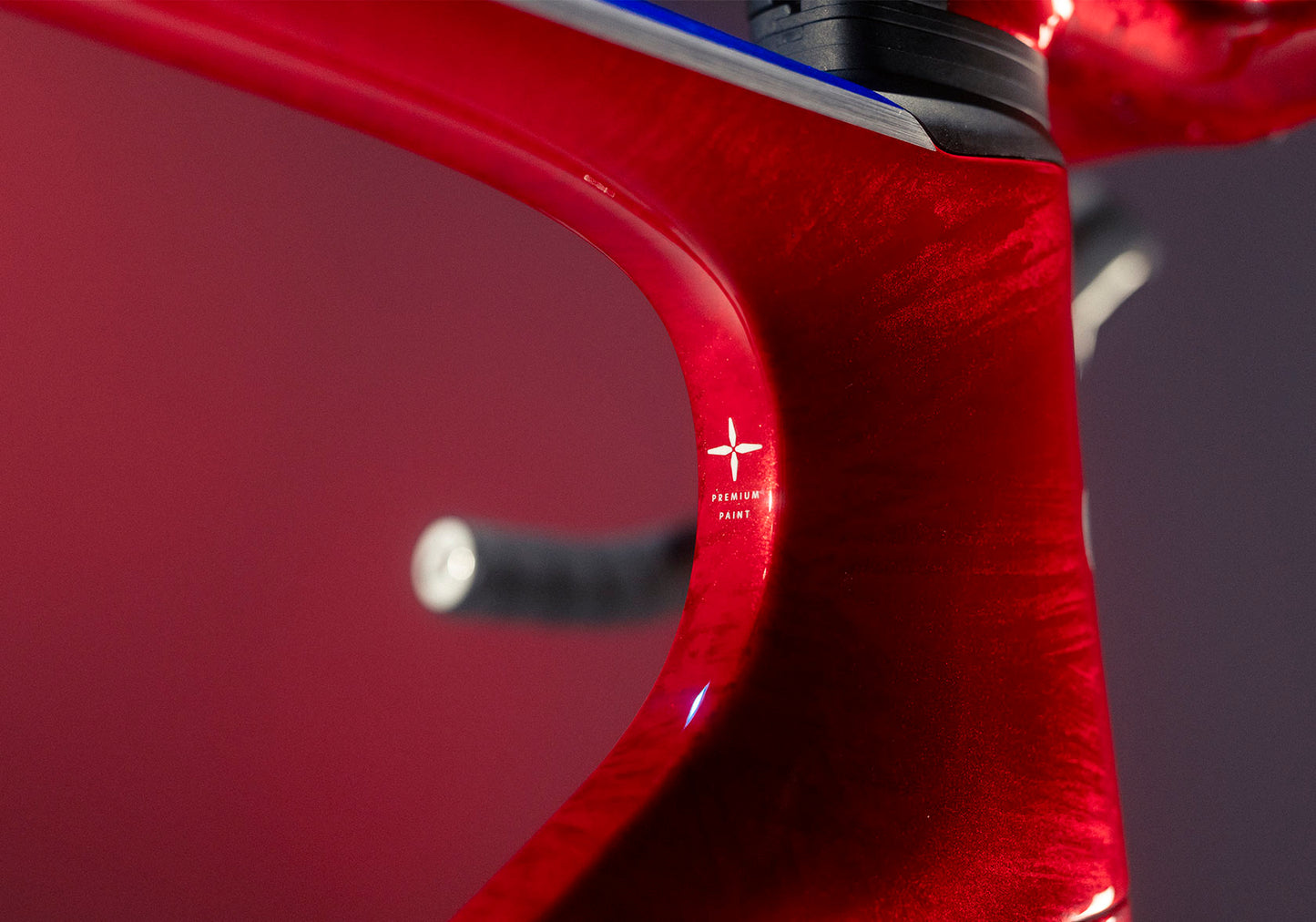 FILANTE SLR ID2       F32 Firelight Red - Glossy - Premium Paint E666IDO	SHIMANO DURA ACE Di2 R9270	MICHE KLEOS 50 CARBON 2026