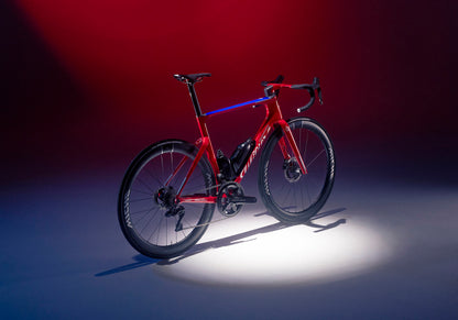 FILANTE SLR ID2     F32 Firelight Red - Glossy - Premium Paint  E666LDO	SHIMANO ULTEGRA Di2 R8170	MICHE KLEOS 50 CARBON  2026