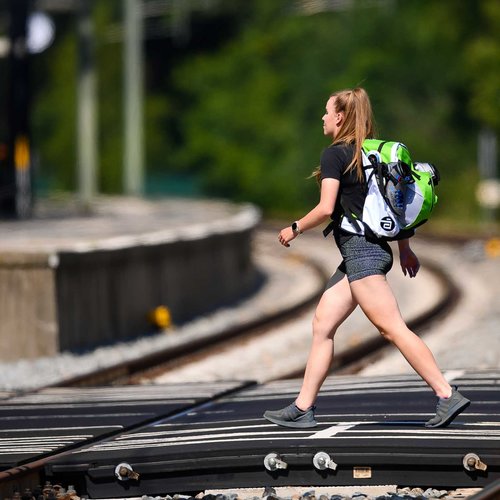 CADOMOTUS AIRFLOW BAG GLOSSY GREEN /04242 2026