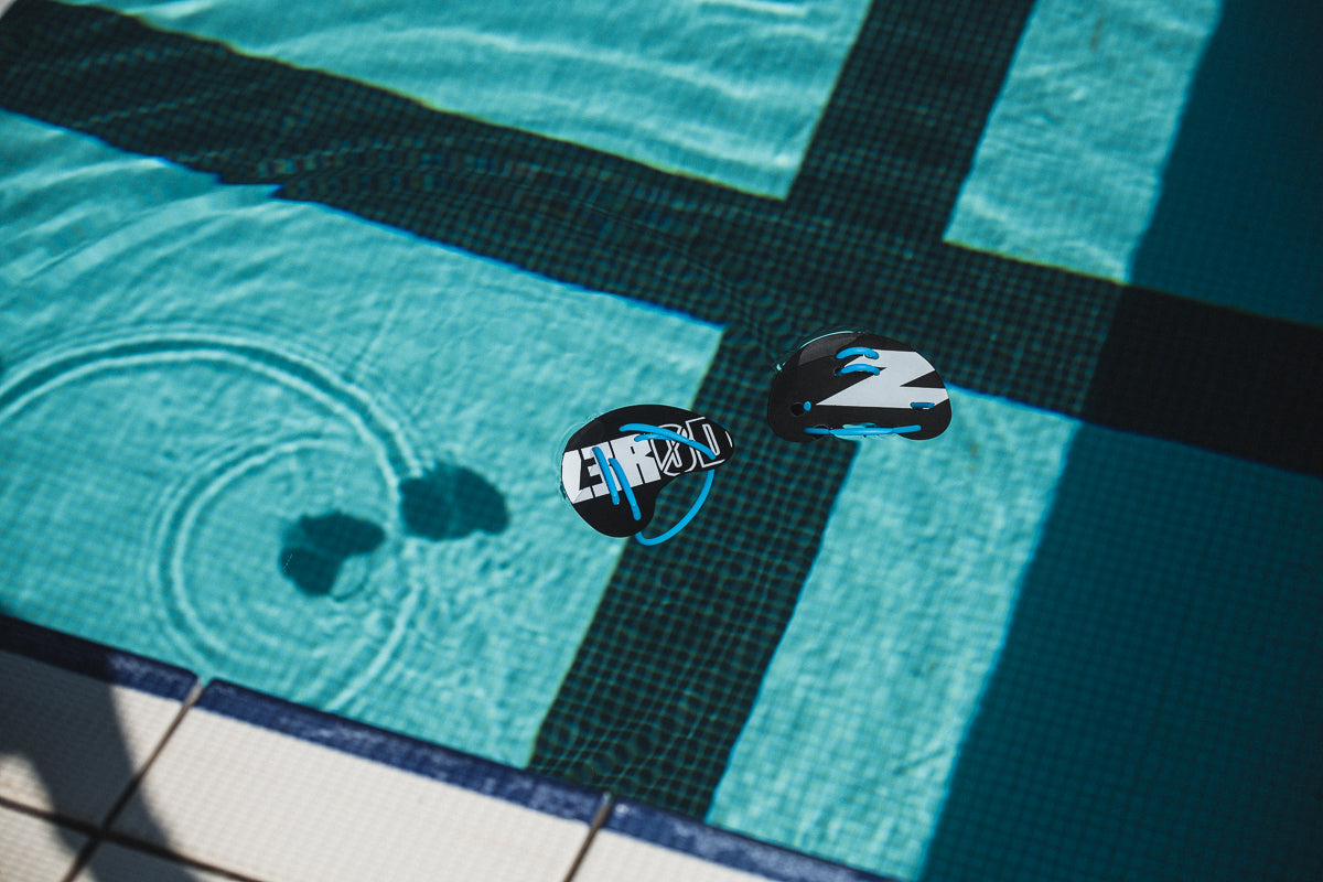 TRISUIT FINGER PADDLES 22 SEFPAD 2025