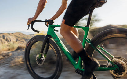 Rave SLR ID2  E628G4G (with carbon F BAR)	  V12 Neon Purple Glossy     SHIMANO GRX Di2 1x12S	MICHE AERO GRAFF CARBON 48 mm  2026