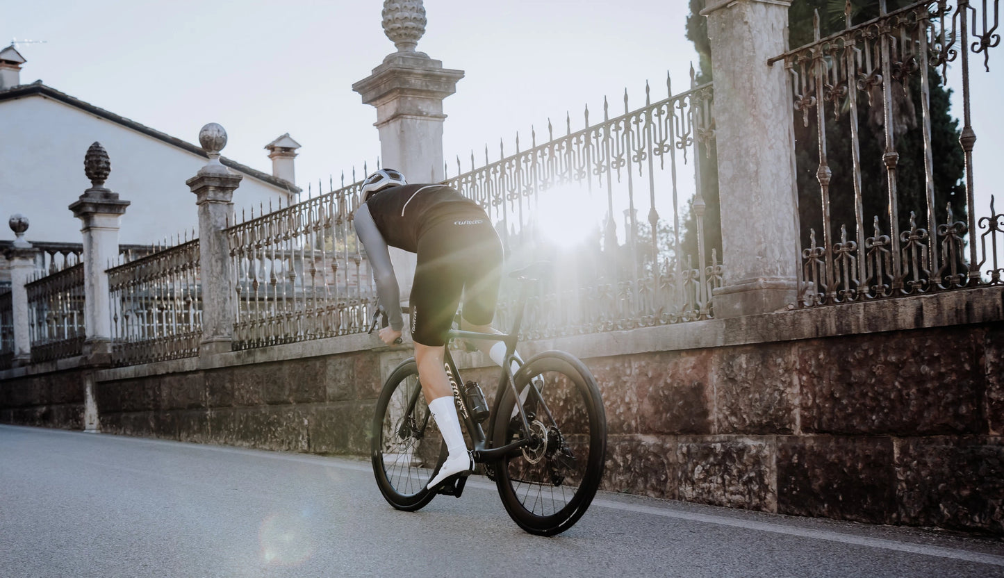 Filante SL  E6395I3 (with alloy STEMMA S2)  F20 White Red  Glossy 	SHIMANO 105 Di2 2x12 R7170	MICHE S 50 CARBON 2026