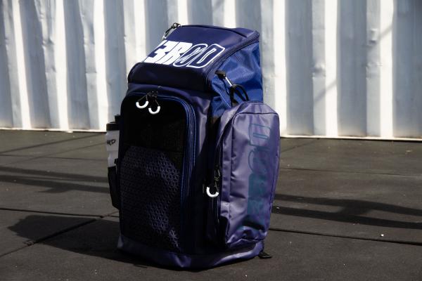 TRIFONCTION     SAC DE SPORT  SPORTS BACKPACK     2025  TRIATHLON/NATATION  COULEUR   BLEU FONCÉ