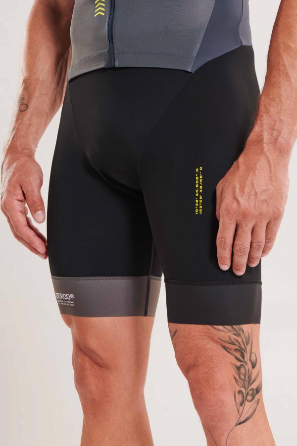 TTSUIT racer HOMME   26TMRTTS   BLACK VOLT   2026