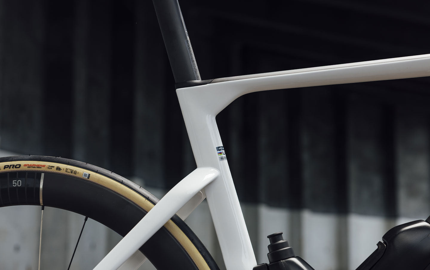 FILANTE SLR ID2     F29 Eclipse Black - Glossy & Matt   E666TBE       2026