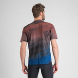 FLOW GIARA TEE    1123016-002 | Couleur : BERRY BLUE/CAYENNA RED    HOMMES