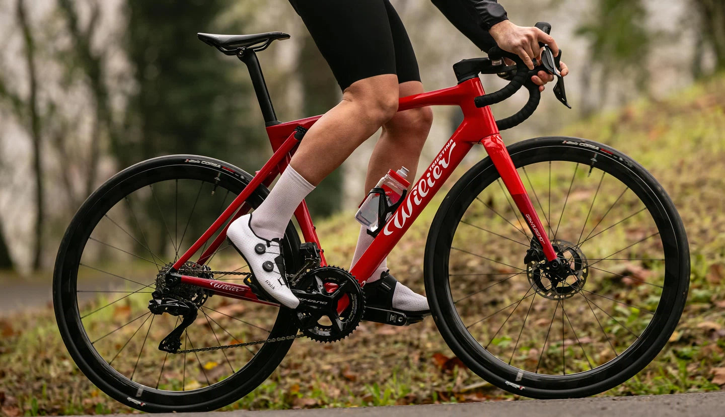Granturismo SLRE602F3L   R8 Faded Red White Glossy	SRAM FORCE AXS E1 2x12	MICHE KLEOS 42 CARBON 2026
