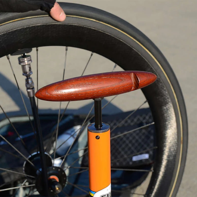 PISTA RED FLOOR PUMP